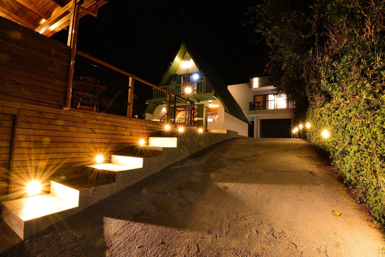 Exterior 2, Casa com Piscina Vista Mar e Banheira, Palhoça