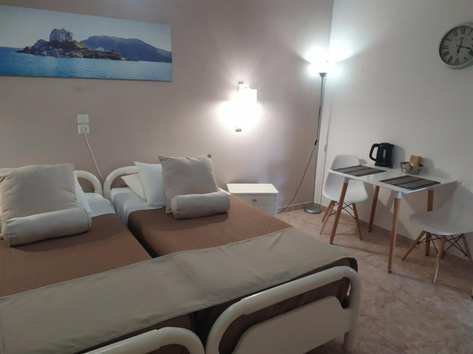 Bedroom 3, Kaluva Studios, South Aegean