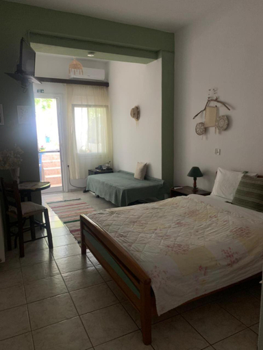 Bedroom 2, Το σπιτι της Ελενης, Central Greece