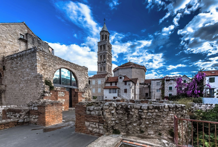 Miscellaneous 5, Modern and Practical Studio in the Heart of Split, Split