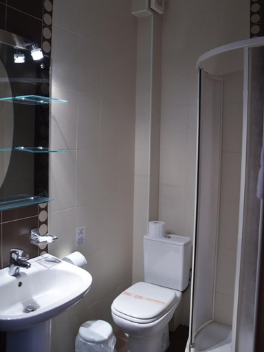 Bathroom, Meltemi Rooms, Central Macedonia