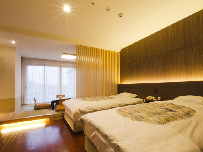 Bedroom 2, Kannawa Onsen Hotel Sansuikan, Beppu