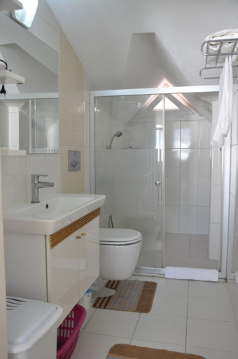 Bathroom 4, Akbük Palace Hotel & Residence, Milas