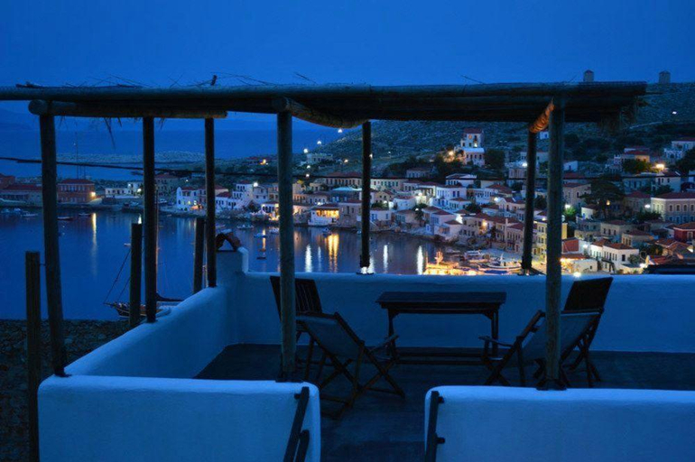 Food & Drinks, Atlantis Houses, South Aegean