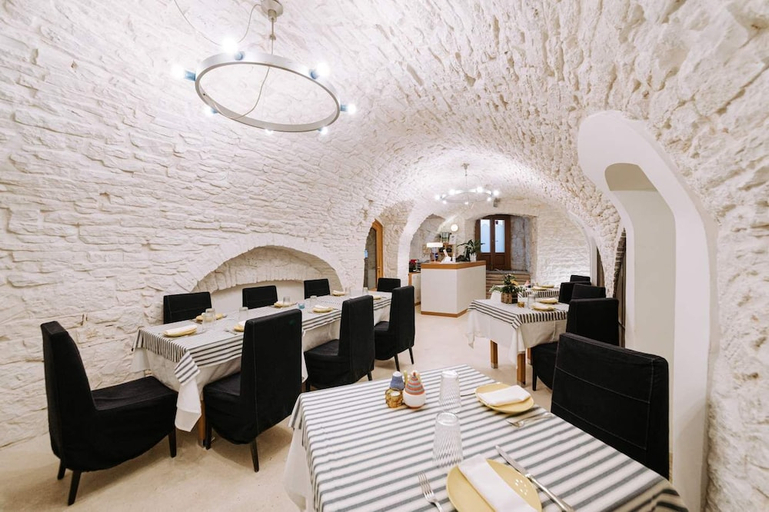 Food & Drinks 5, Santarosa Relais, Bari