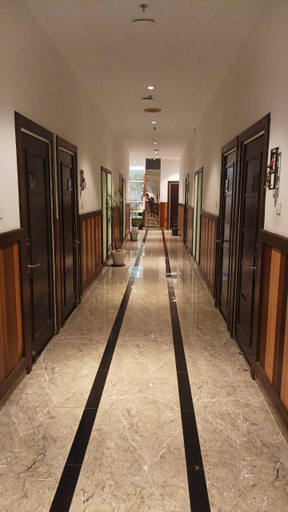 Public Area, Shubh Shaleen Springs by Nexottel, Bhopal
