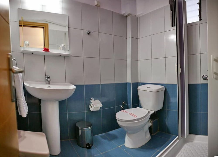 Bathroom, Theofilos Classic Hotel, North Aegean
