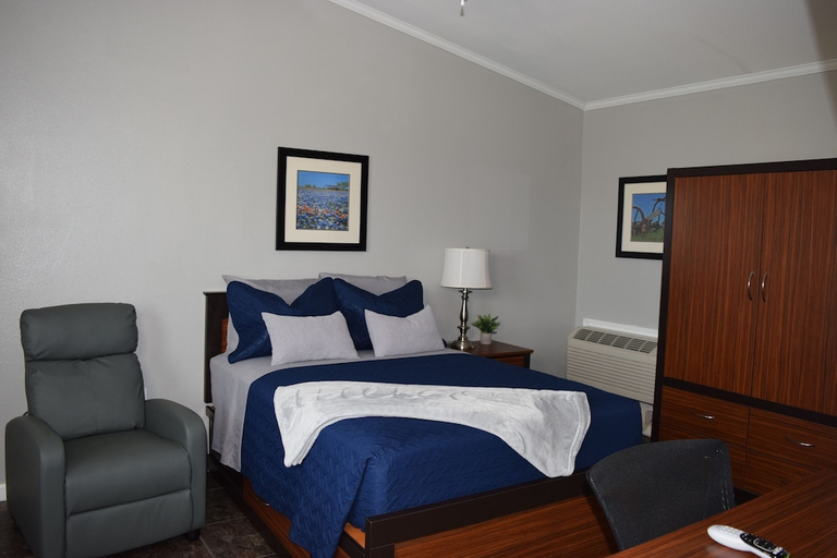 Bedroom 2, Freeport Extended Stay Studios, Brazoria