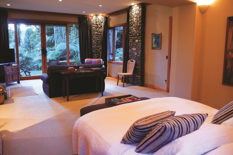 Others 2, Treetops Lodge and Wilderness Experience, South Waikato