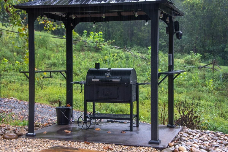 Property grounds 5, Dreamcatcher Lodge, Sevier