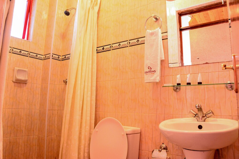 Bathroom, Seasons Airport Hotel Nairobi, Embakasi East