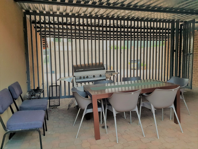 Food & Drinks, Moonflower Cottages -Self Catering Apartments, City of Johannesburg