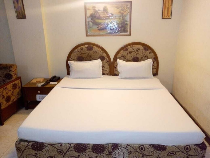 Bedroom 3, Ganga Ratan, Agra