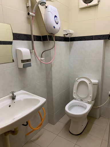 Bathroom, Fairway Hotel, Malacca City
