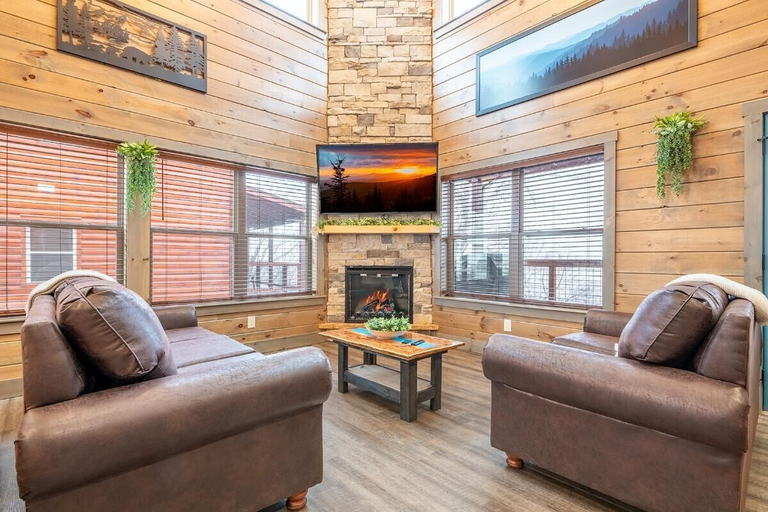 Living area 4, Simply Blessed, Sevier