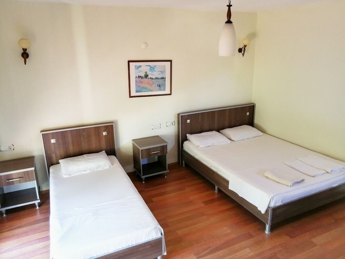 Bedroom 2, Assos Büyük Yıldızsaray Otel, Ayvacık