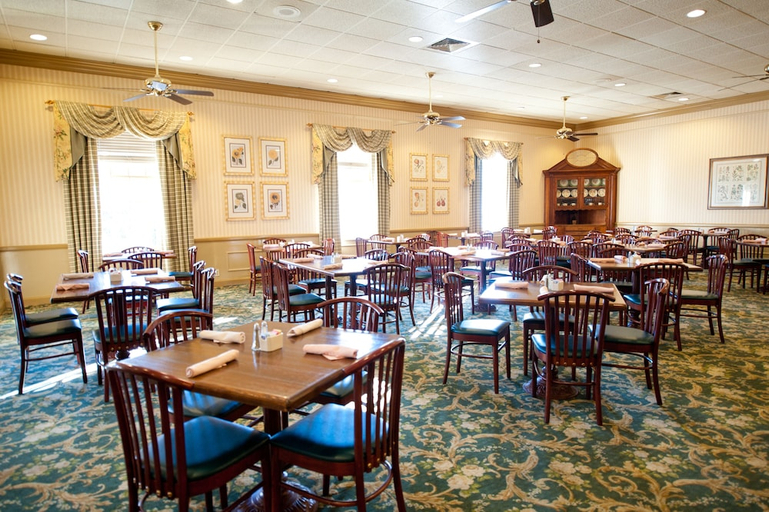 Food & Drinks 4, Stone Mountain Inn, DeKalb