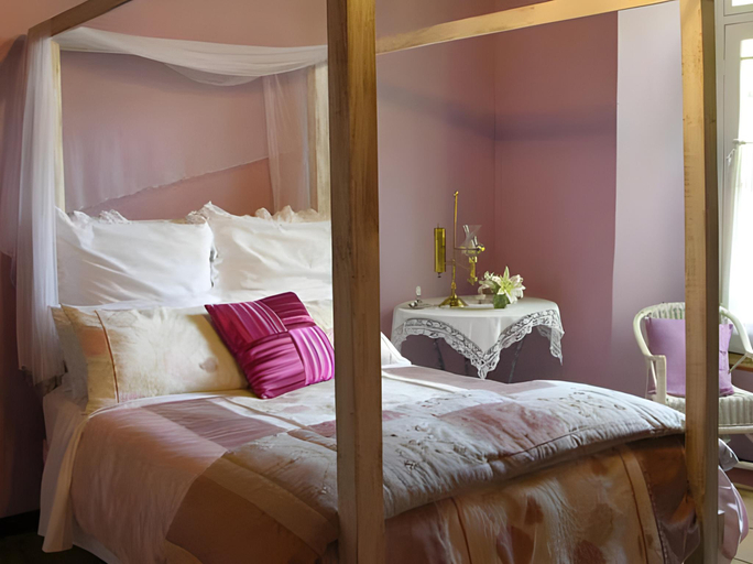 Bedroom 4, Moolmanshof, Overberg