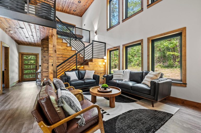 Living area 5, Luxe 634, Sevier
