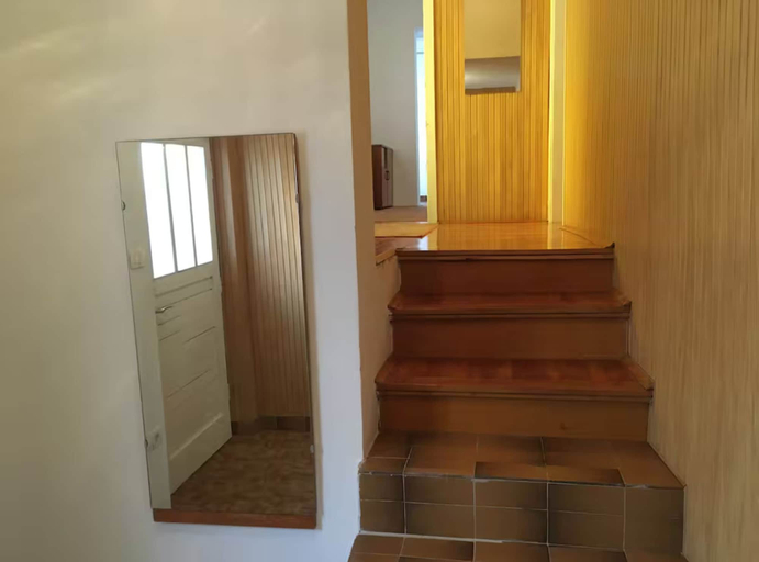 Staircase 4, Olive Grove Apartment, Podgora