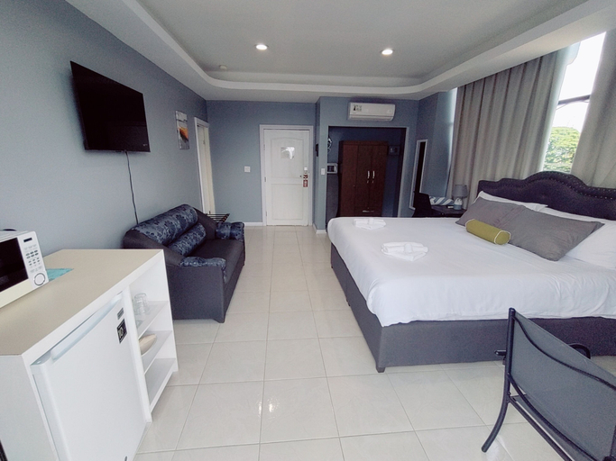 Bedroom 2, The Alexandria Marquis Hotel & Resorts