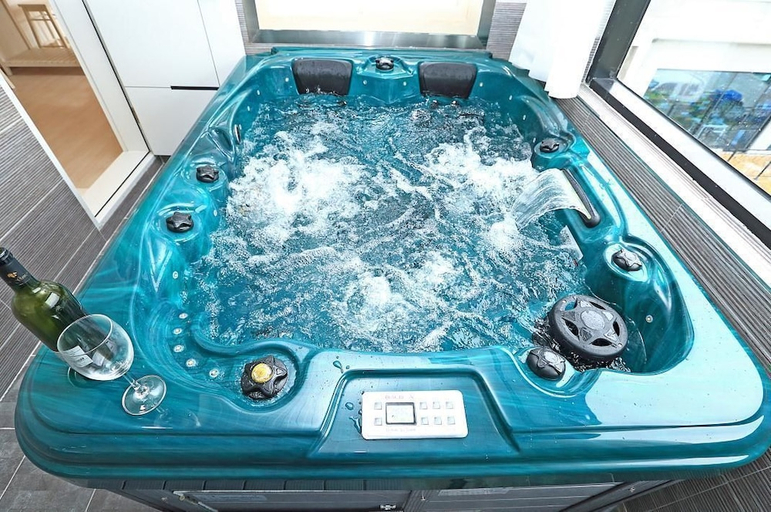 Sport & Beauty, Dalja Pension, Jeju