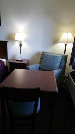 Bedroom 2, Hoosier Inn, Jay