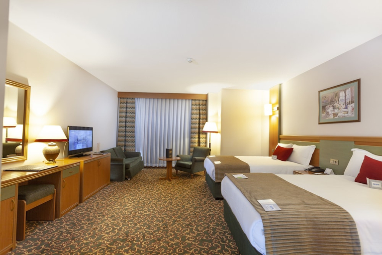 Bedroom 3, Ozkaymak Konya Hotel, Selçuklu