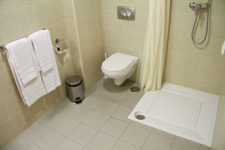 Bathroom 3, Ona Benidorm Poniente, Alicante