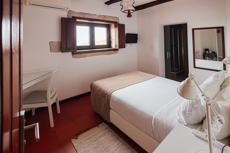 Bedroom 2, Quinta da Barroca, Armamar