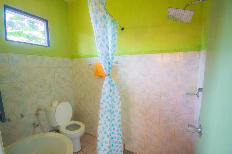 Bathroom 3, Hotel Gem Land, Ratnapura