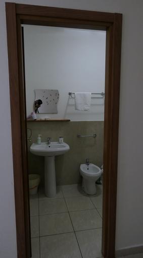 Bathroom, B&B Dimora Cirillo, Napoli