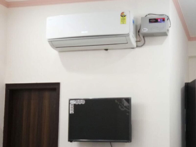 Others 5, A1 Guest House, Gurgaon