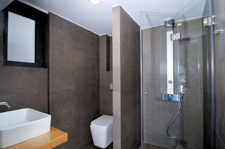 Bathroom 3, Seametry Luxury Living Apartments, Crete