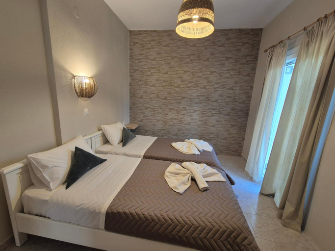 Bedroom 2, Maresia Apts & Studios, Ionian Islands