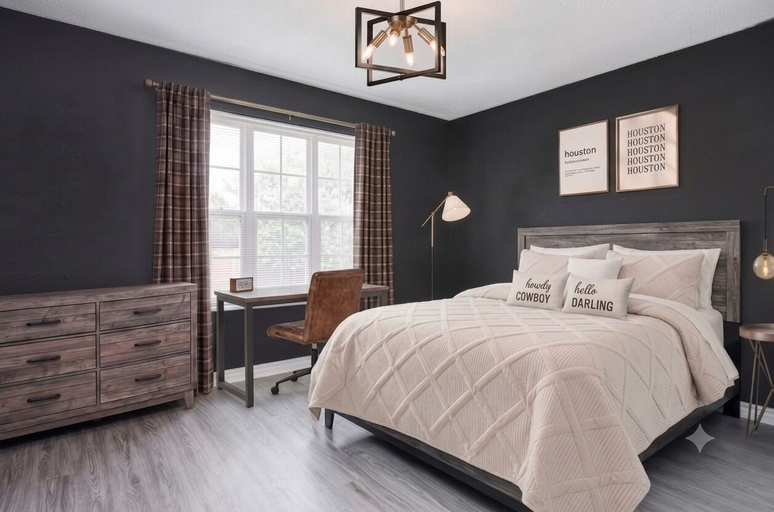 Room 2, Winrock Apartments by Andes STR, Houston
