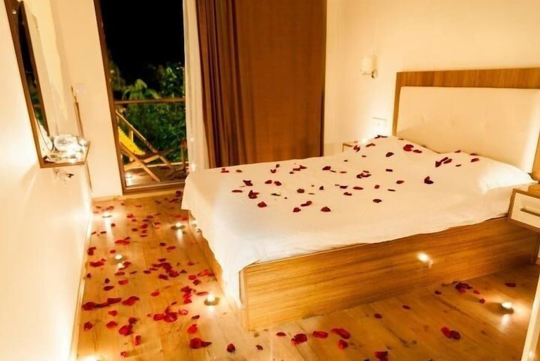 Bedroom 3, Adrasan Deniz Hotel, Kumluca