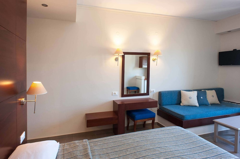 Bedroom 4, Frideriki Studios & Apartments, Crete