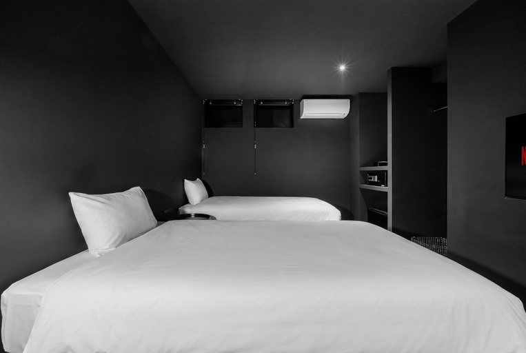 Room 5, THE DWBL HOTEL B, Otaru