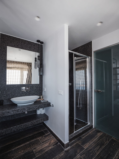 Bathroom, Galaxy Suites and Villas, South Aegean