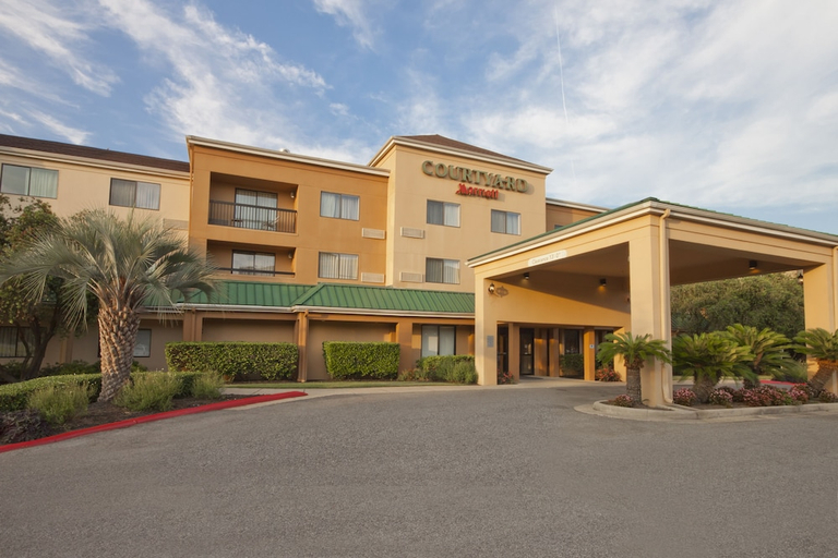 Others 3, Courtyard by Marriott Beaumont, Jefferson