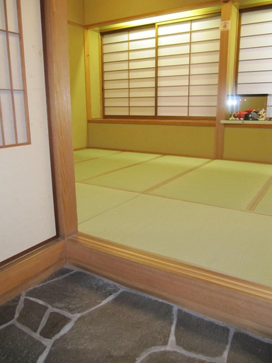 Bedroom 4, Dyeing and Hostel NAKASHIMAYA - Caters to Women, Kumamoto