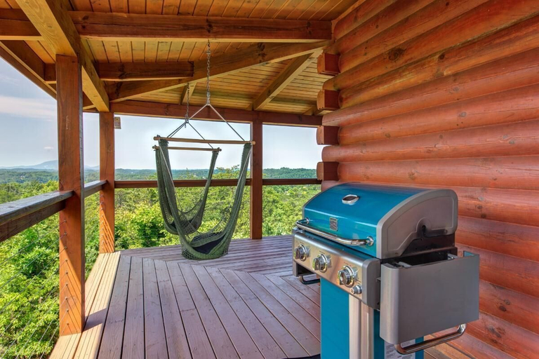 Property grounds 3, Lakeview Serenity, Sevier