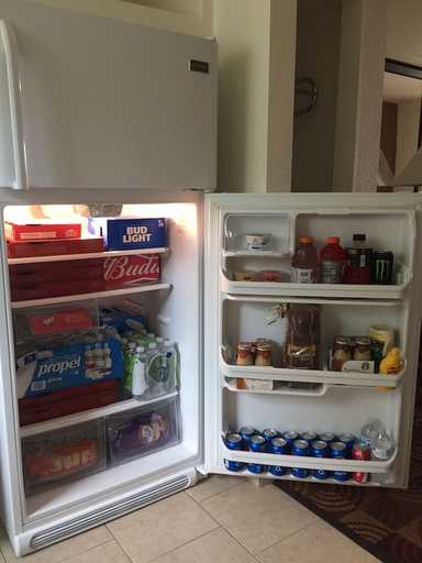 Food & Drinks, Sands Inn And Kitchen Suites, Woodward