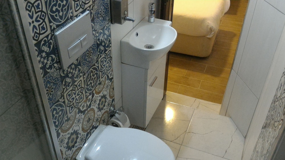 Bathroom 5, Ena Serenity Boutique Hotel, Selçuk
