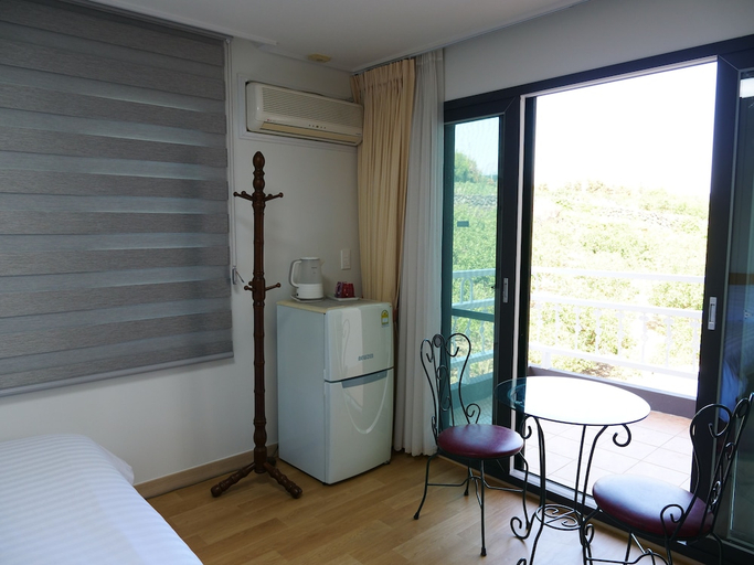 Bedroom 2, Hera's Castle, Seogwipo
