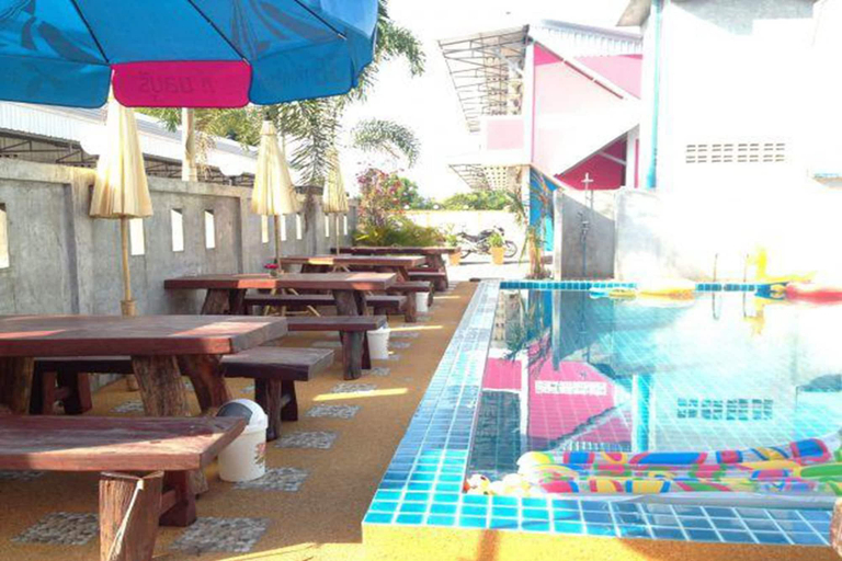 Sport & Beauty 5, Mee Rak Vintage, Sattahip