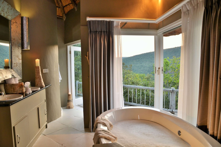 Bathroom 5, Clifftop Exclusive Safari Hideaway, Waterberg