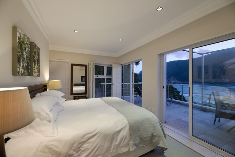 Bedroom 2, Beacon House, Eden