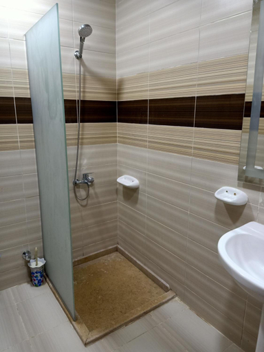 Bathroom 3, Jewel Mandara Apartments, Al-Muntazah
